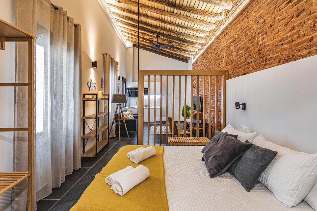 Apartamentos Caceres Central Suites "Torres De Caceres" Bagian luar foto