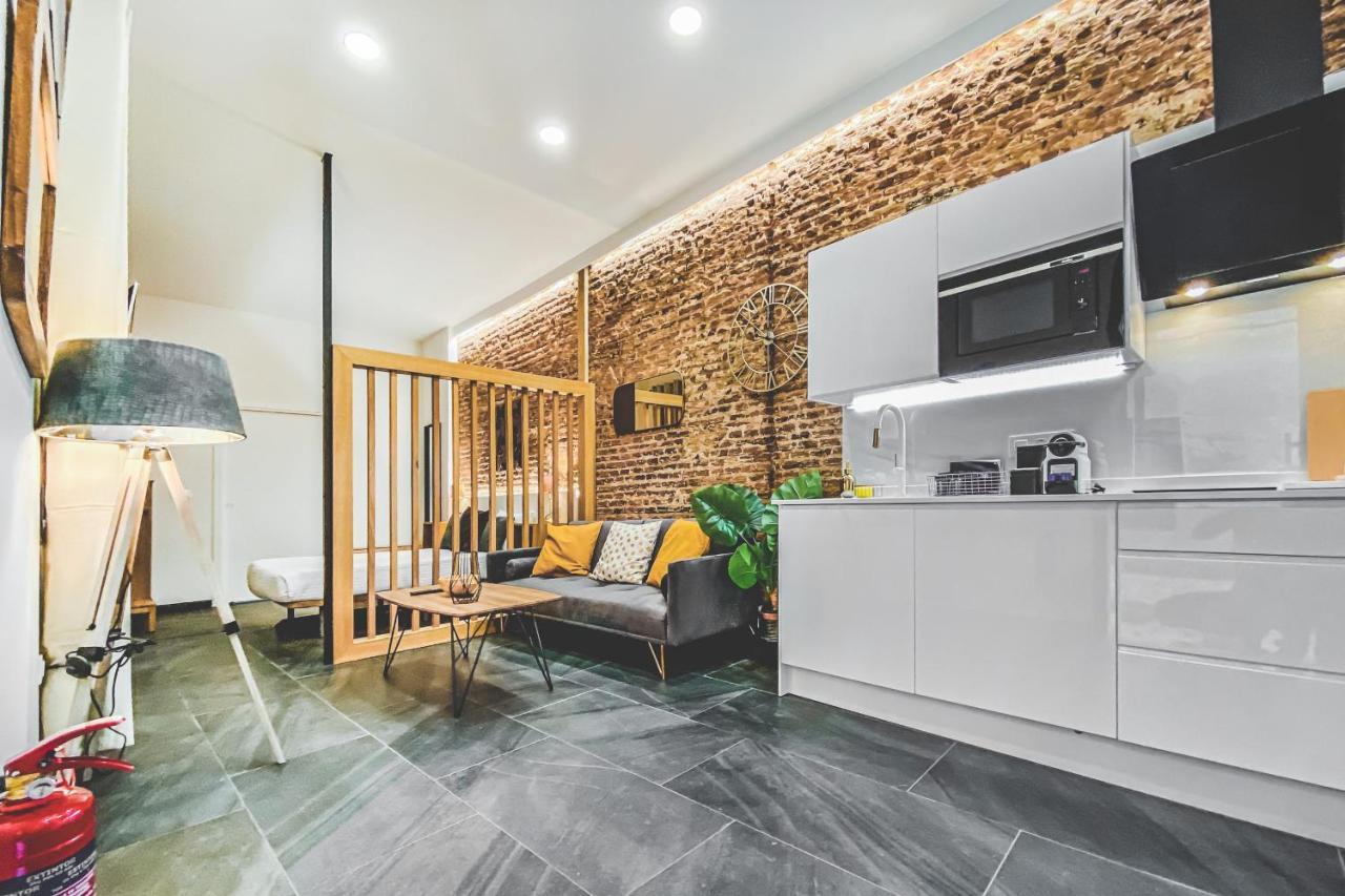 Apartamentos Caceres Central Suites "Torres De Caceres" Bagian luar foto